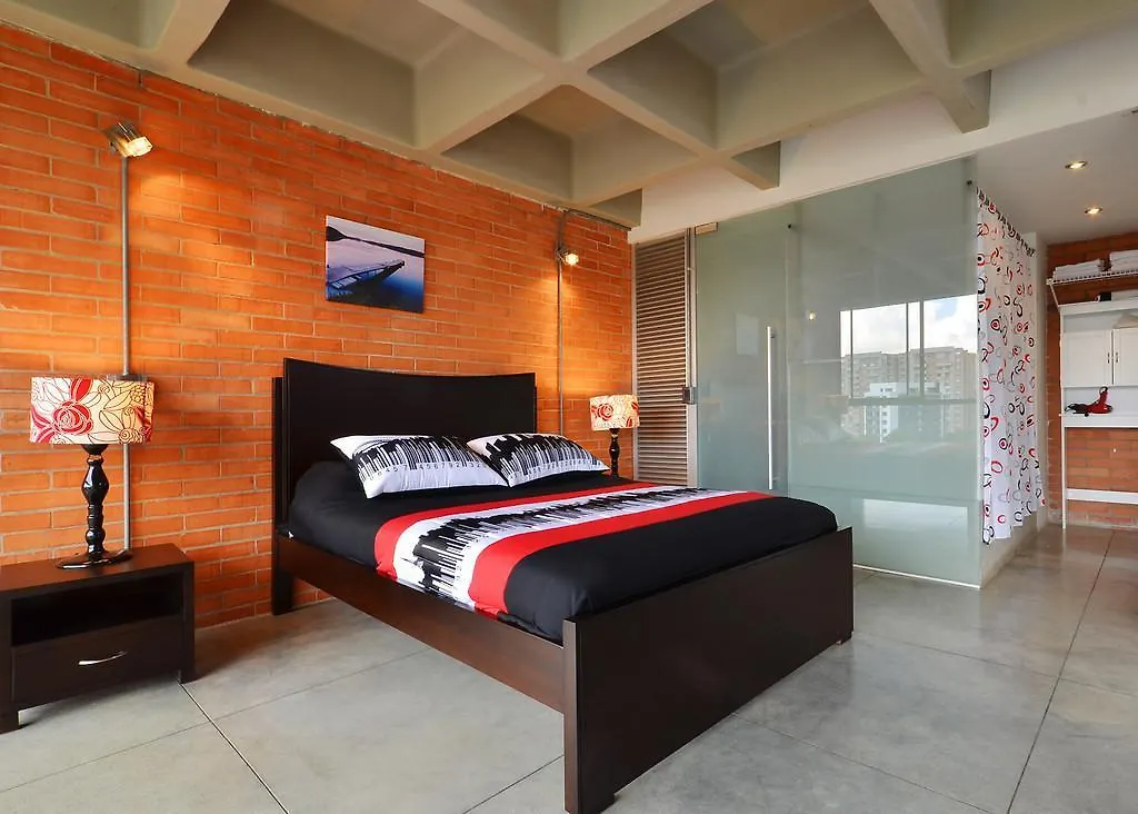 Astorga Lofts - 1 Bedroom Apartment With Unique Design, 30 Day Stay Only! メデジン