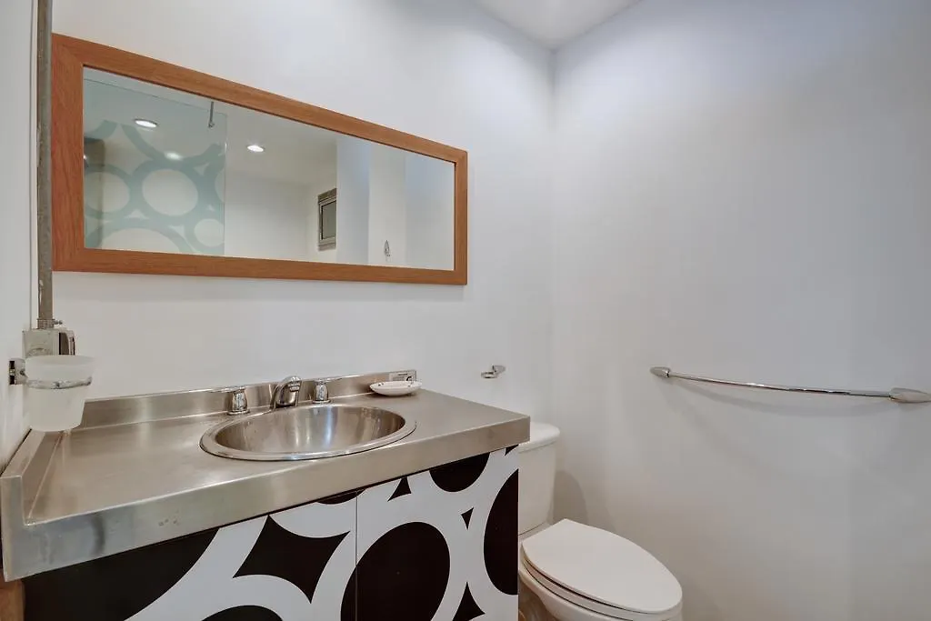 Astorga Lofts - 1 Bedroom Apartment With Unique Design, 30 Day Stay Only! メデジン コロンビア
