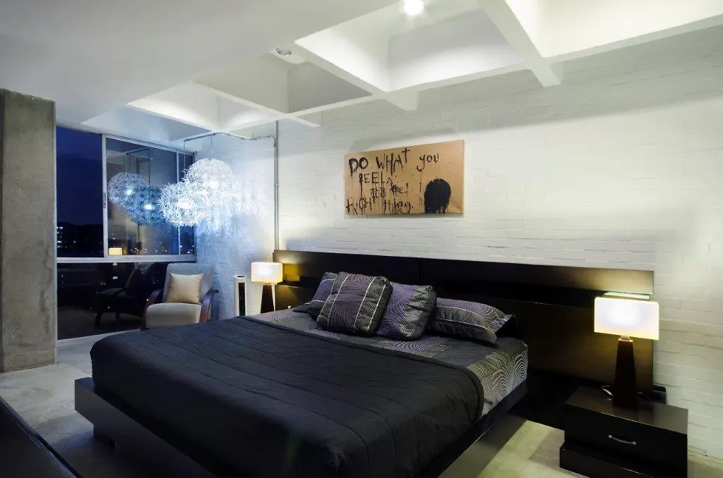 Astorga Lofts - 1 Bedroom Apartment With Unique Design, 30 Day Stay Only! メデジン コロンビア